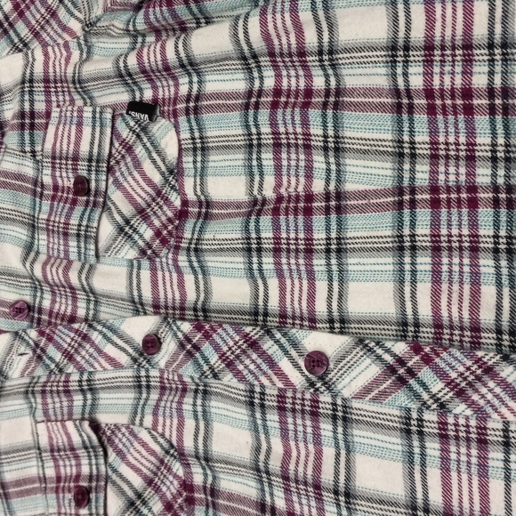 VANS OFF THE WALL PLAID, LONG SLEEVE, BUTTON DOWN FLANNEL - Picture 2 of 11
